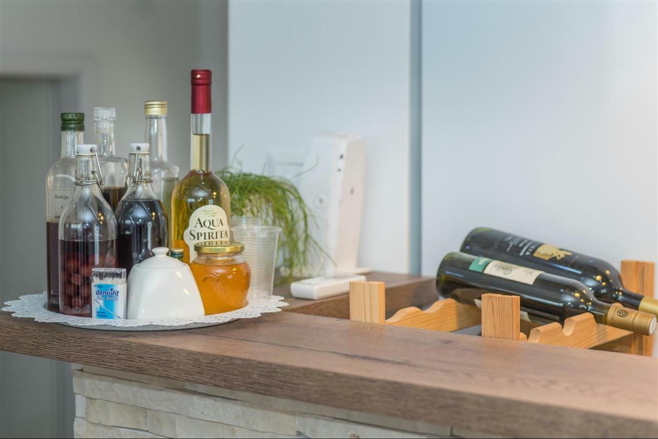 Apartman Hubertus 5* Vagovina ภายนอก รูปภาพ