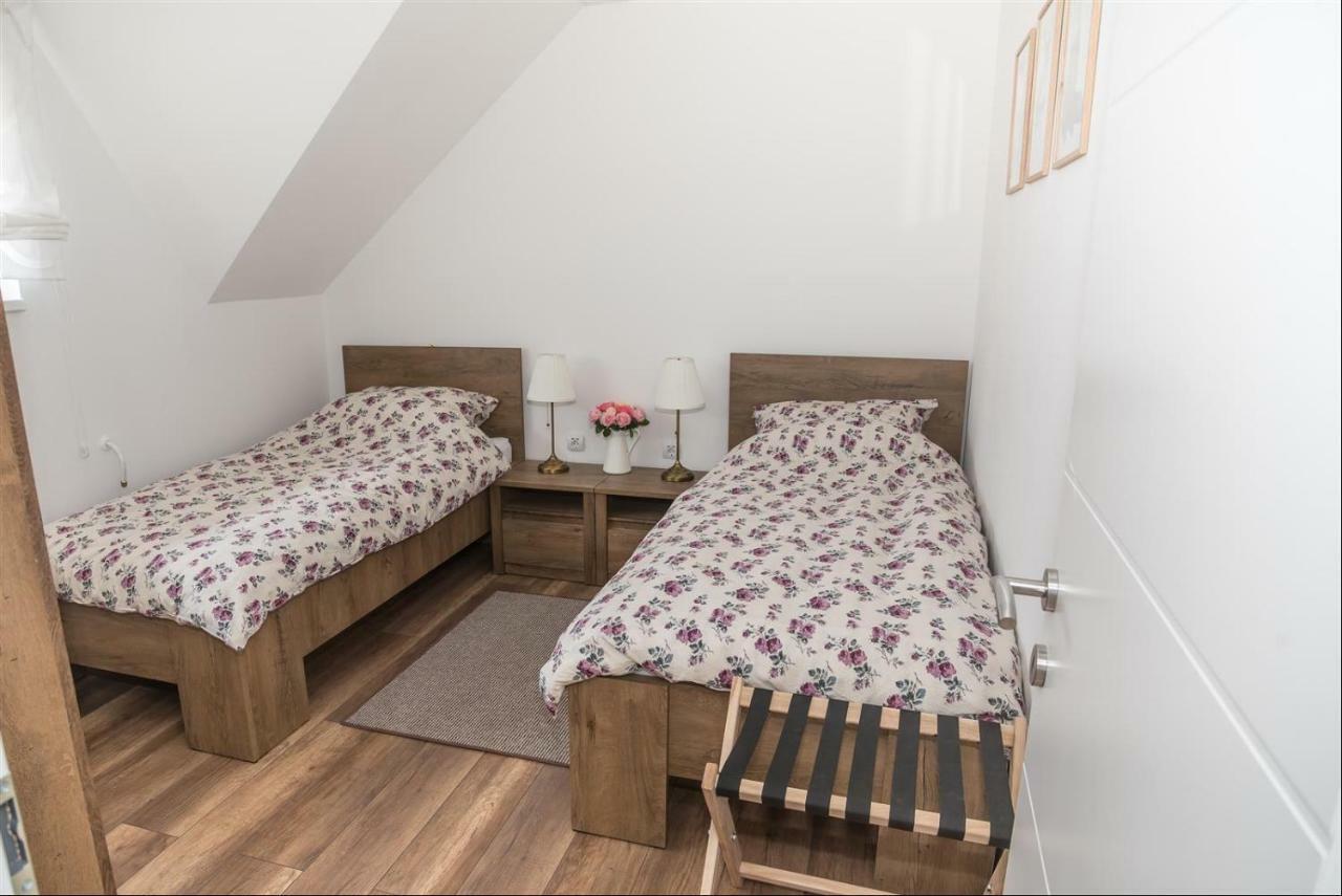 Apartman Hubertus 5* Vagovina ภายนอก รูปภาพ