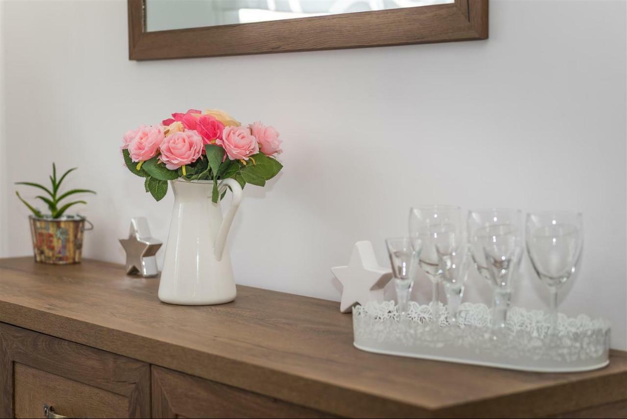 Apartman Hubertus 5* Vagovina ภายนอก รูปภาพ